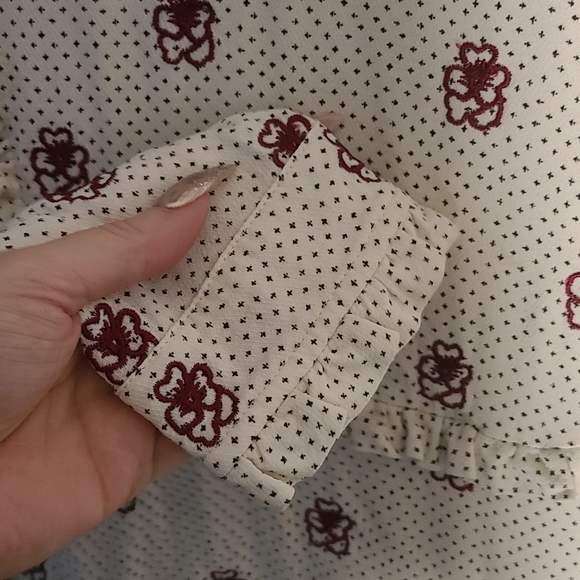 Club Monaco Blouse - Picture 4 of 9